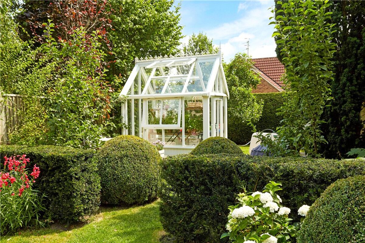 house for sale in The Green, Langton Green, Tunbridge Wells, Kent, TN3