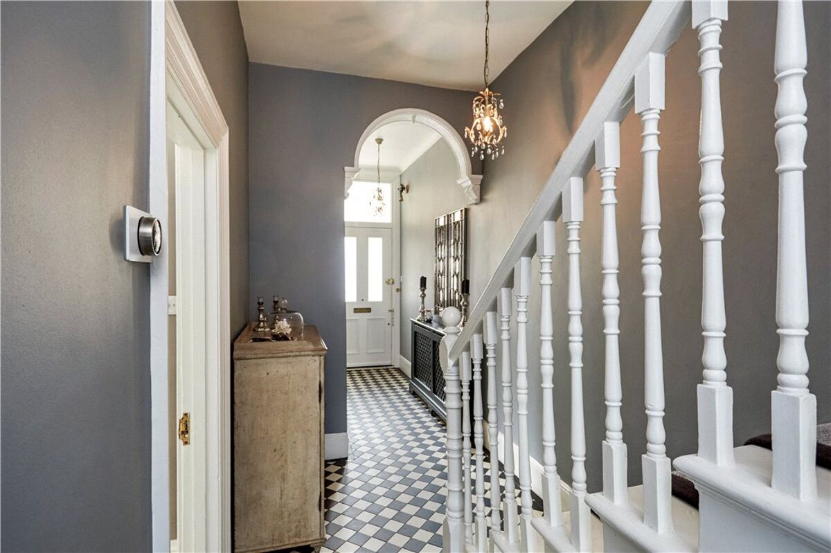 house for sale in Upper Grosvenor Road, Tunbridge Wells, Kent, TN1