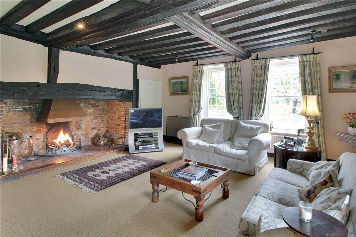 house for sale in Pagehurst Road, Staplehurst, Kent, TN12 TNW170227