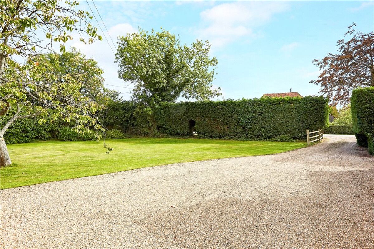 house for sale in Sheephurst Lane, Marden, Tonbridge, Kent, TN12