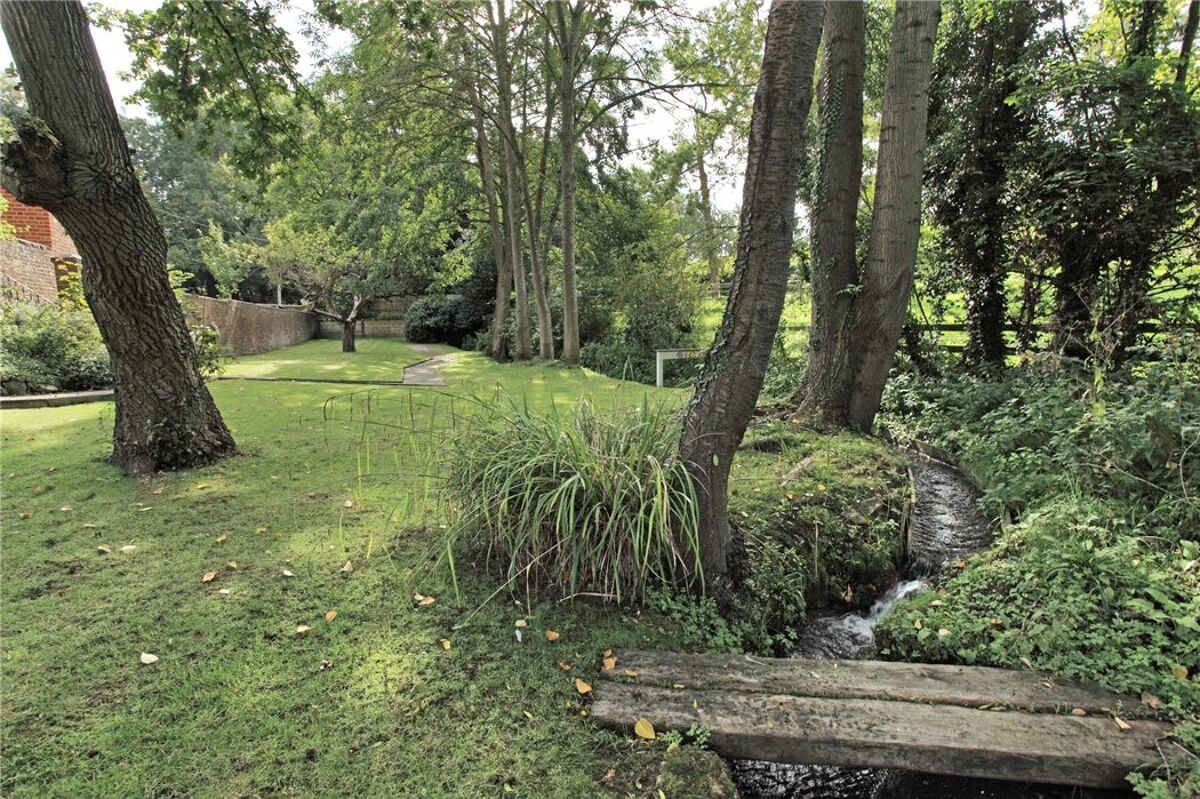 house for sale in Smiths Hill, West Farleigh, Maidstone, Kent, ME15