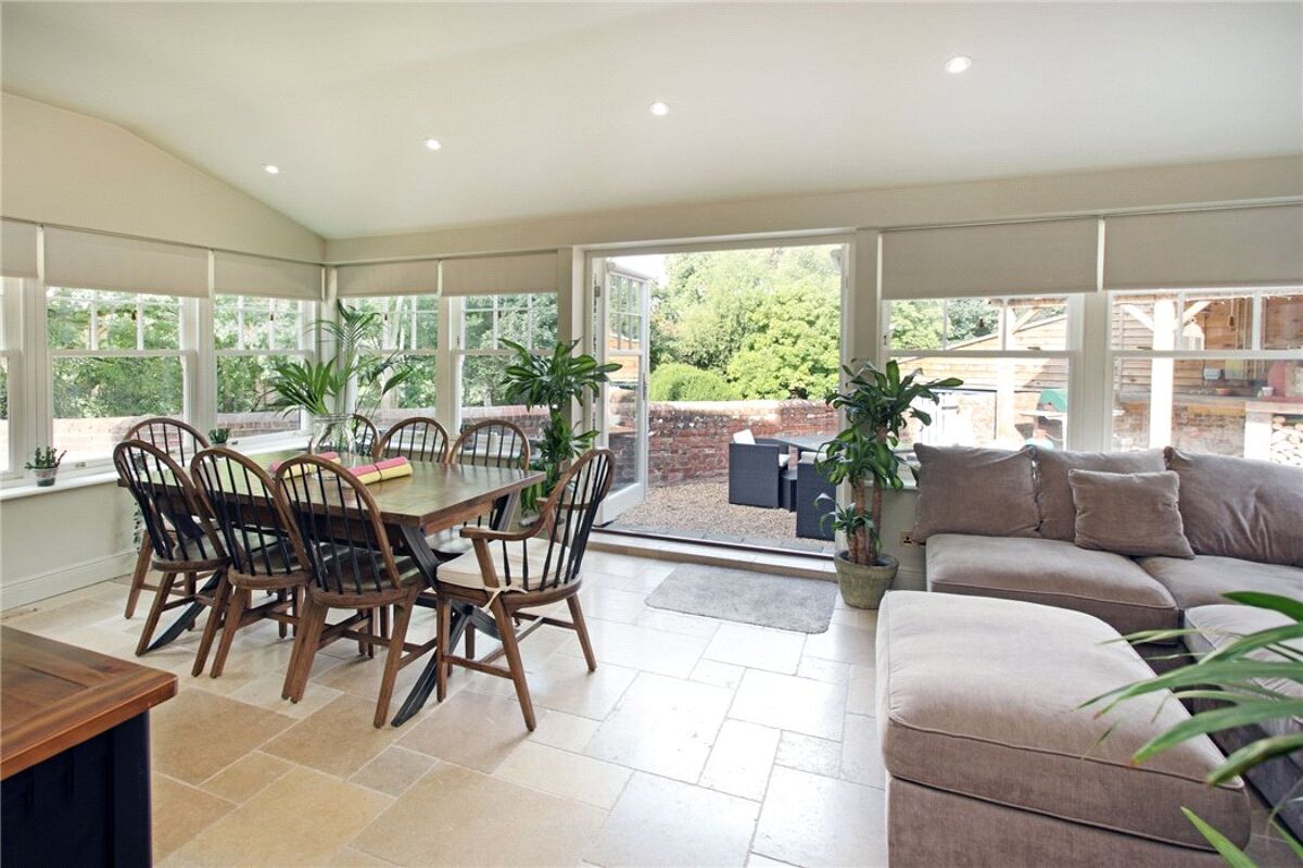 house for sale in Smiths Hill, West Farleigh, Maidstone, Kent, ME15 TNW180002 Knight Frank