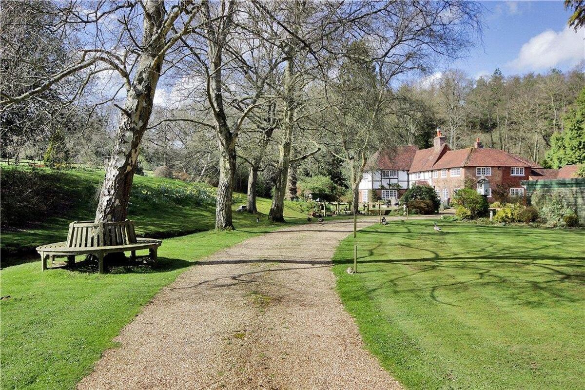 house for sale in Hanging Birch Lane, Waldron, Heathfield, East Sussex, TN21 TNW180129