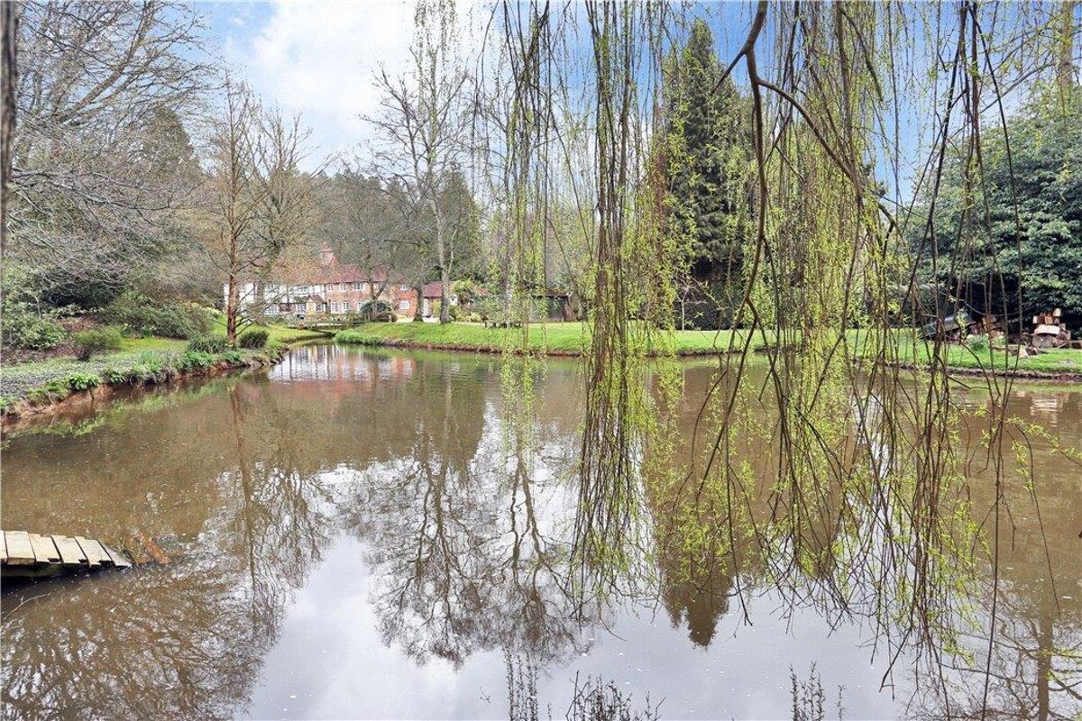 house for sale in Hanging Birch Lane, Waldron, Heathfield, East Sussex, TN21 TNW180129