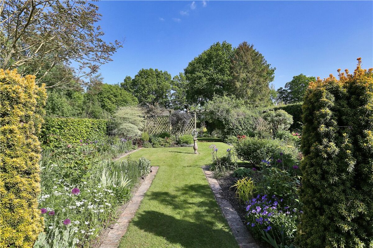 house for sale in Romford Road, Pembury, Tunbridge Wells, Kent, TN2