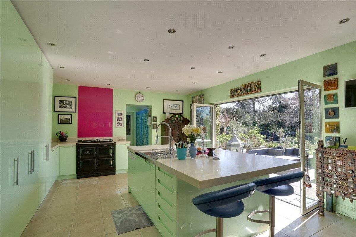 house for sale in Camden Park, Tunbridge Wells, Kent, TN2 TNW180204