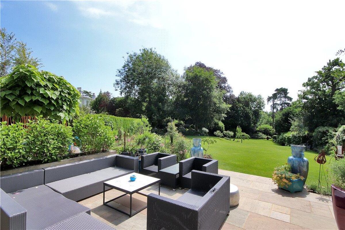 house for sale in Camden Park, Tunbridge Wells, Kent, TN2 TNW180204