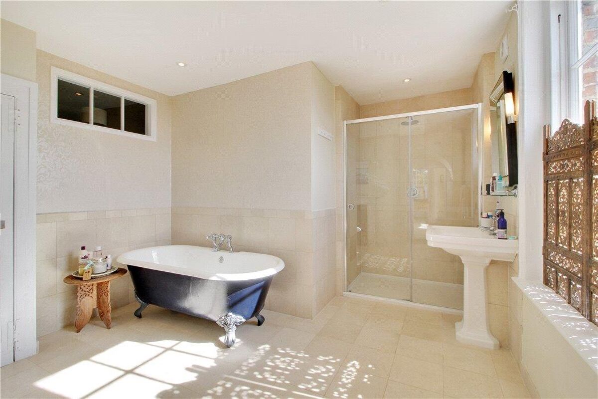 house for sale in Woodchurch Road, Tenterden, Kent, TN30 TNW180377