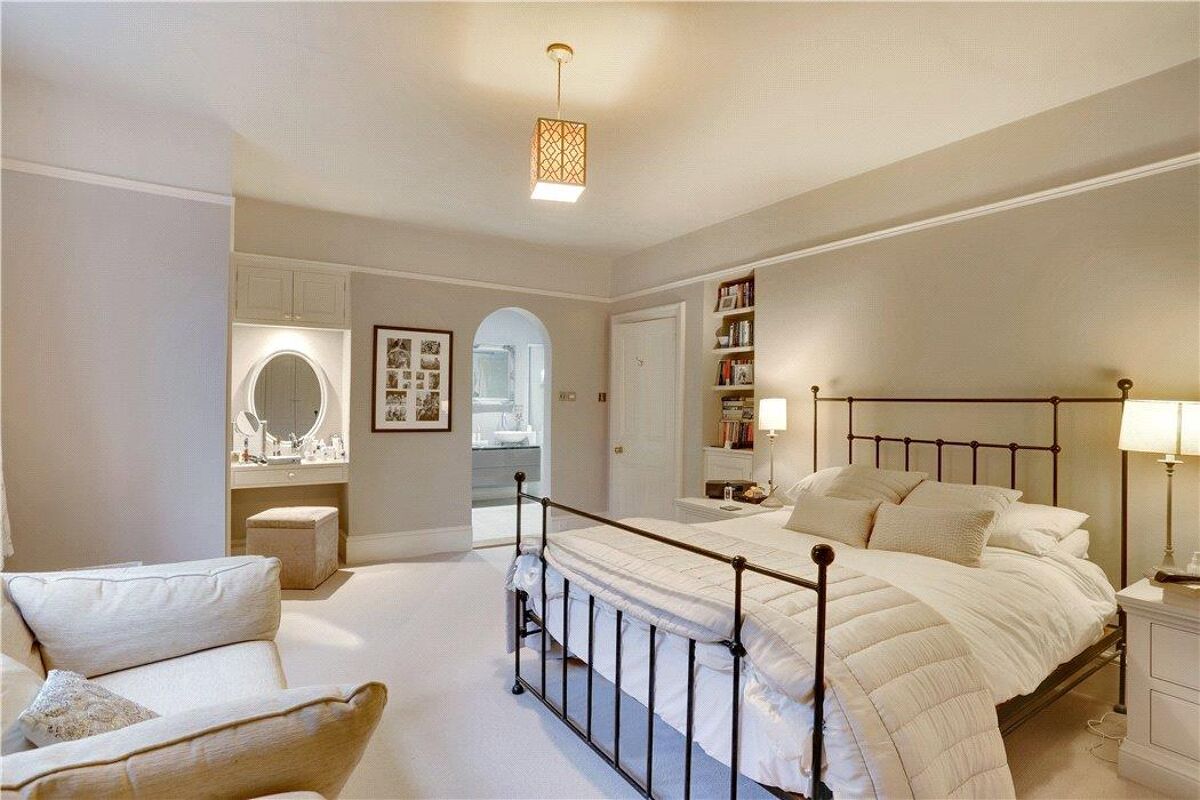 house for sale in Frant Road, Tunbridge Wells, Kent, TN2 TNW180388