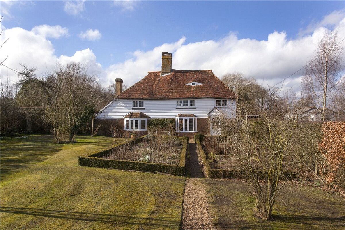 house for sale in Goudhurst Road, Staplehurst, Tonbridge, Kent, TN12