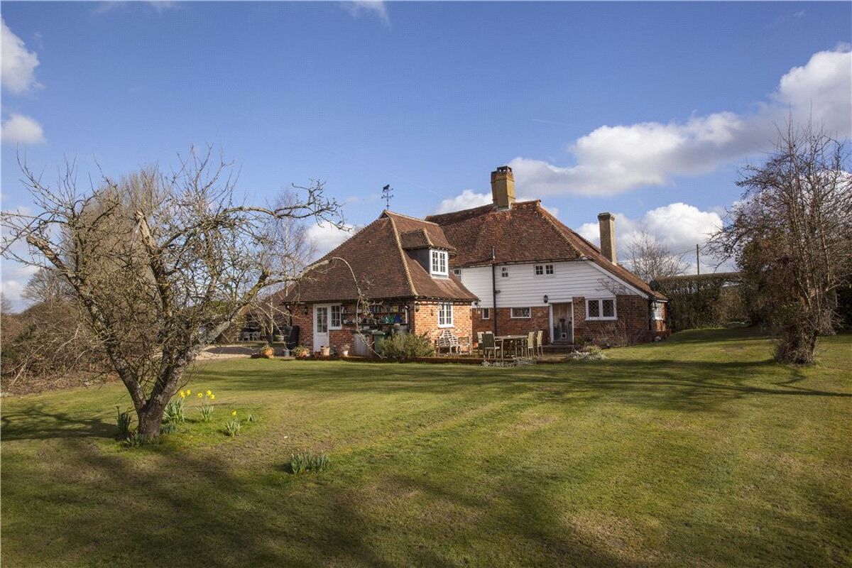 house for sale in Goudhurst Road, Staplehurst, Tonbridge, Kent, TN12