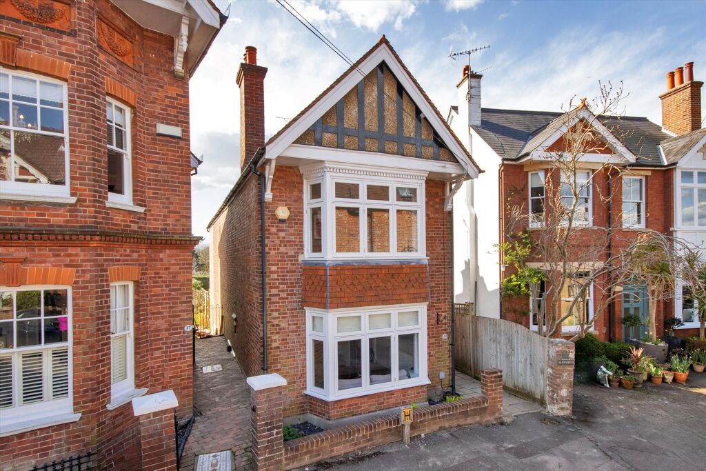 Image of Culverden Avenue, Tunbridge Wells, Kent, TN4