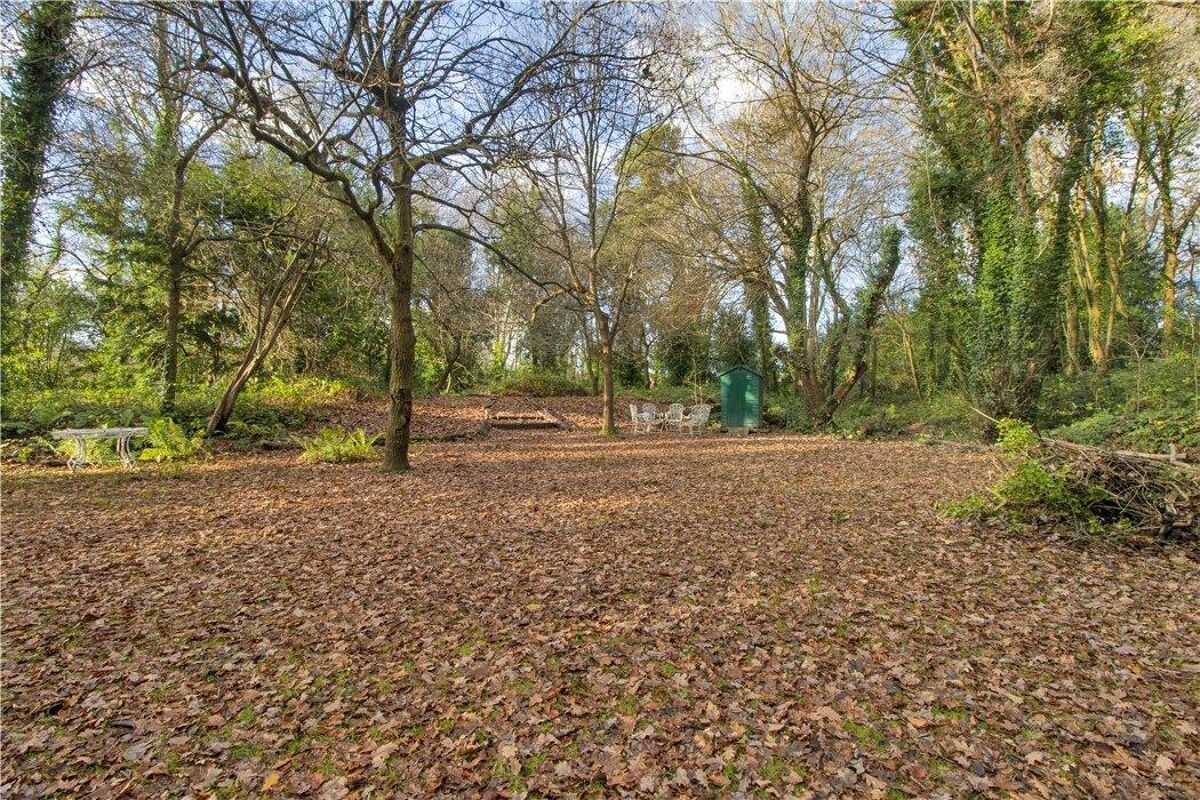 house for sale in Upper Cumberland Walk, Tunbridge Wells, Kent, TN2