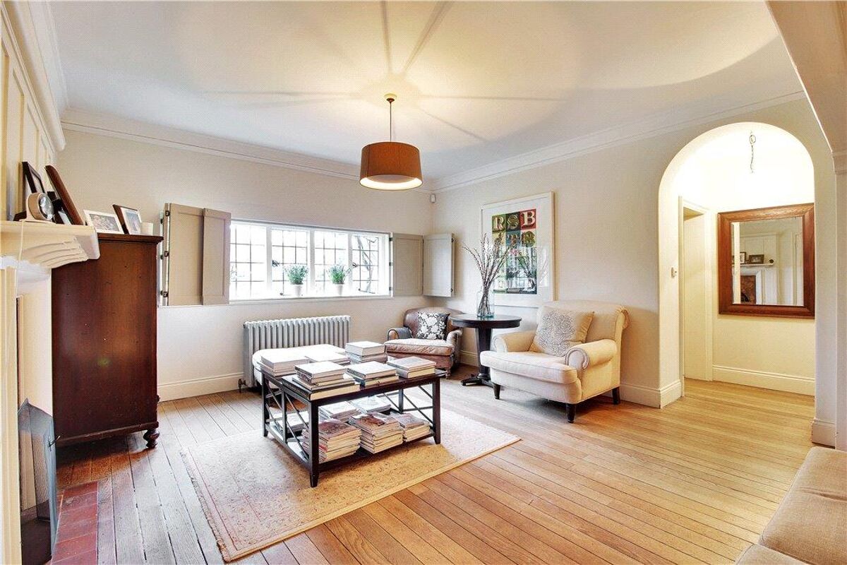 house for sale in Upper Cumberland Walk, Tunbridge Wells, Kent, TN2