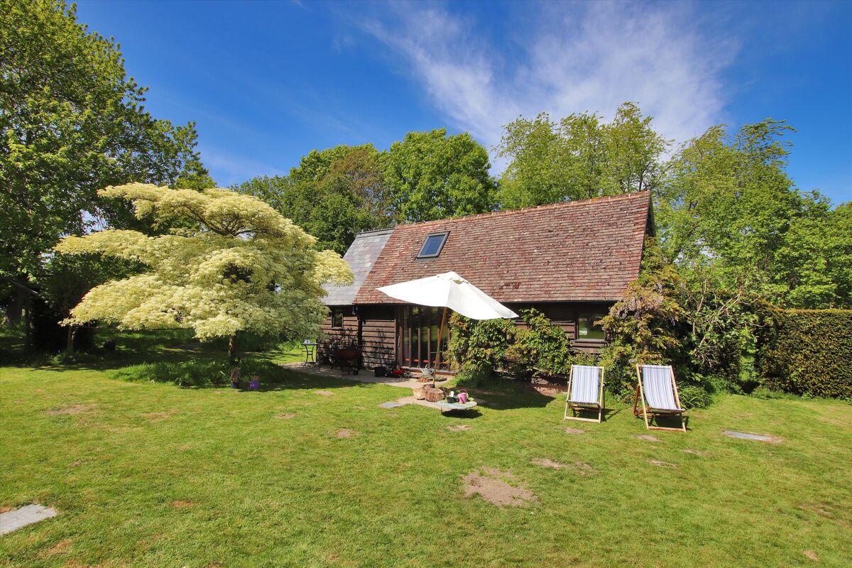 farmhouse for sale in Cousley Wood, Wadhurst, East Sussex, TN5