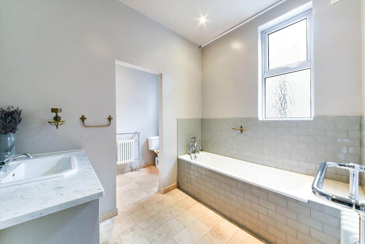 Property for sale Tower Bridge Road, London, SE1 Knight Frank