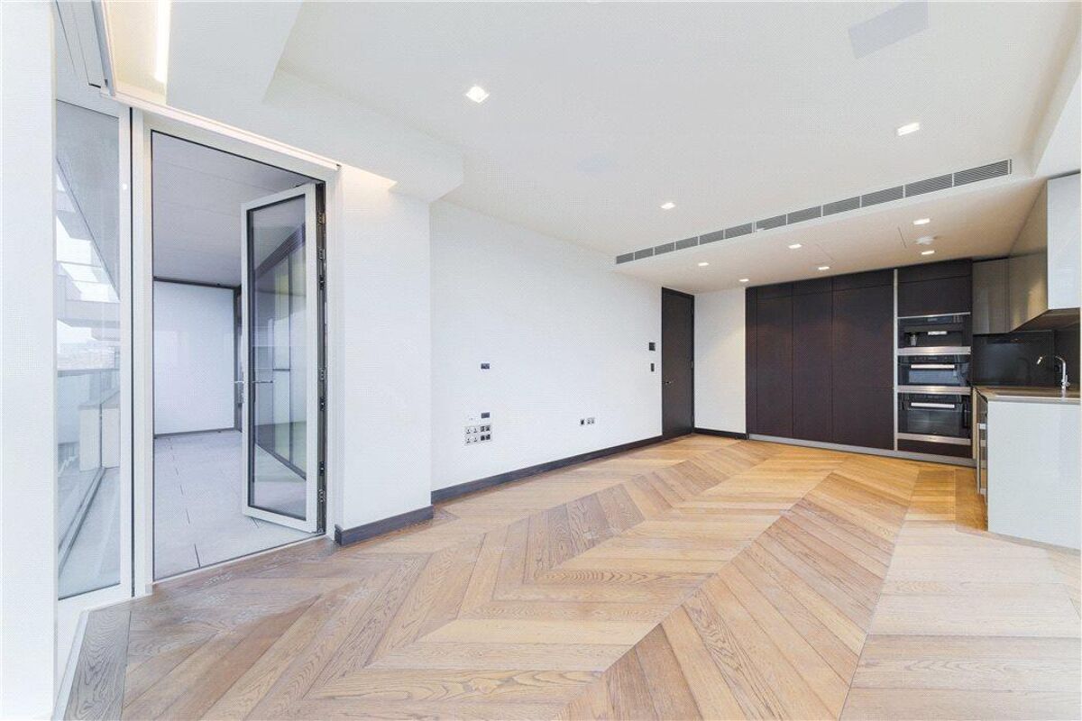 flat for sale in Balmoral House, One Tower Bridge, Earls Way, London