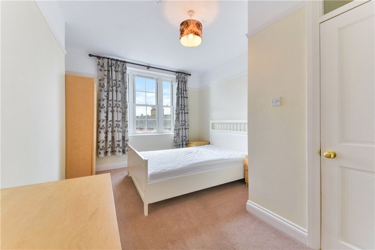 flat for sale in Devon Mansions, Tooley Street, London, SE1 - TWB170200 ...