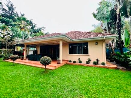 Picture of 3 bedroom house for sale.