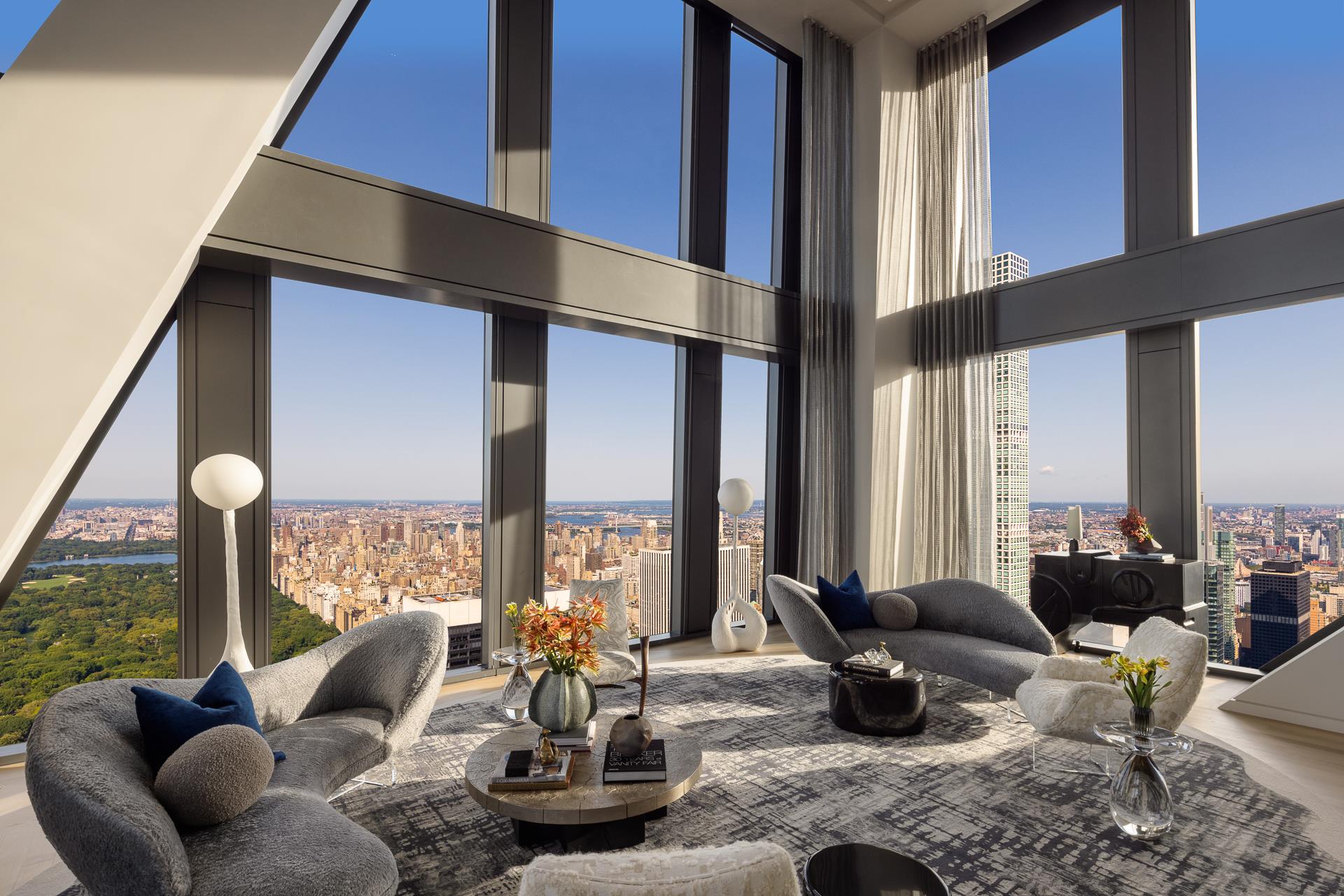 An oasis above the clouds, this one-of-a-kind duplex penthouse comprises the entire 76t