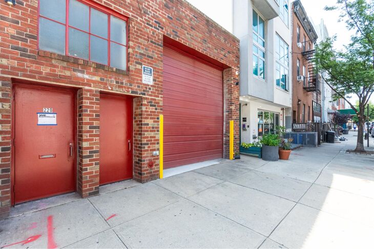 Picture of 220 N 8TH ST, TOWNHOUSE - Williamsburg, New York