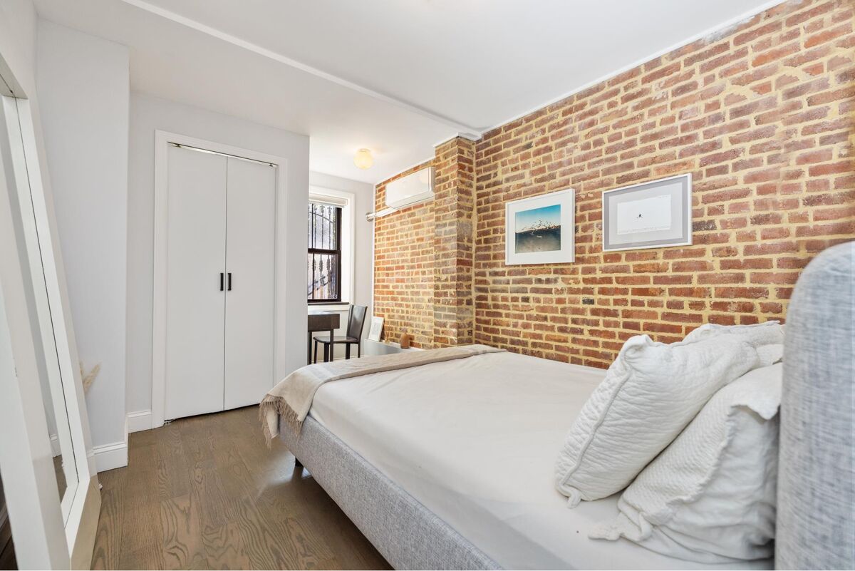 town house for sale in 810 MARCY AVE, TOWNHOUSE BedfordStuyvesant