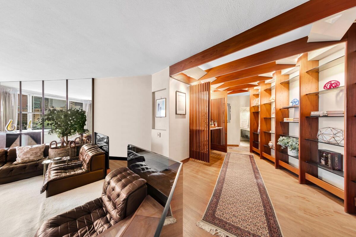 cooperative for sale in 201 E 62ND ST, 9C Lenox Hill, New York