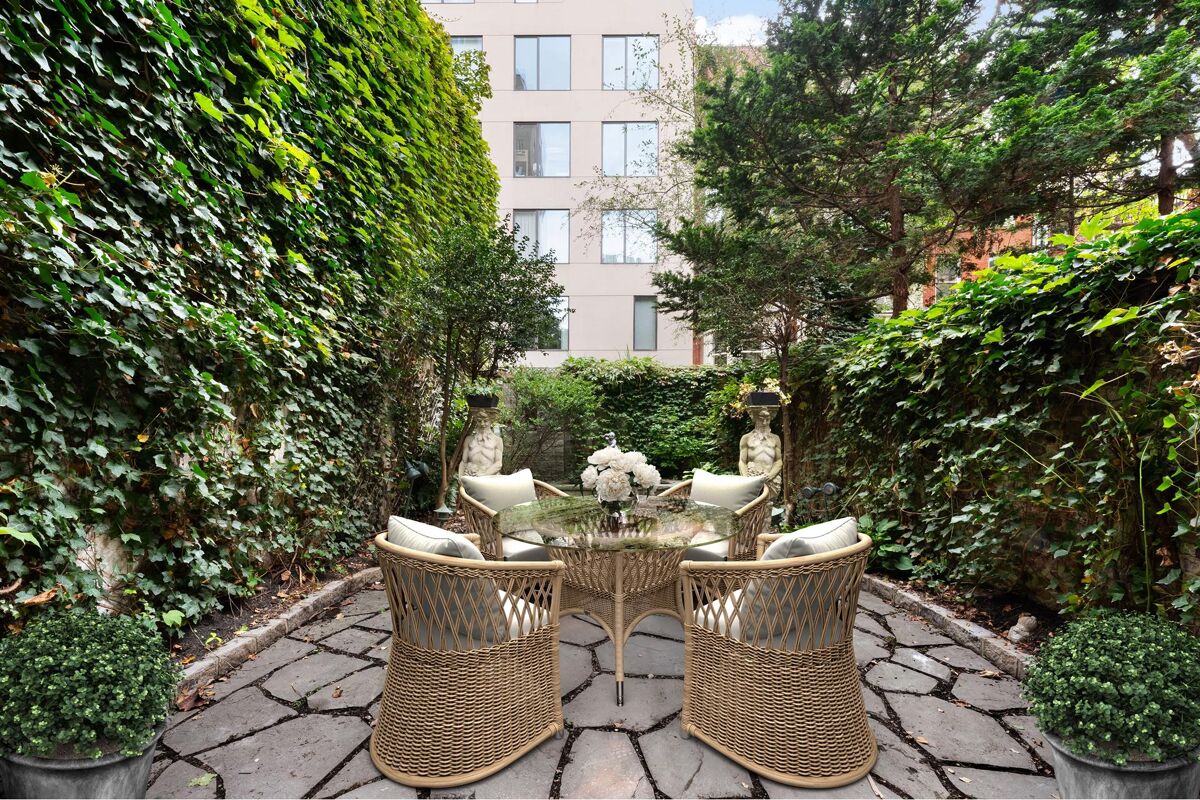 apartment to rent in 162 E 63RD ST, TOWNHOUSE Lenox Hill, New York