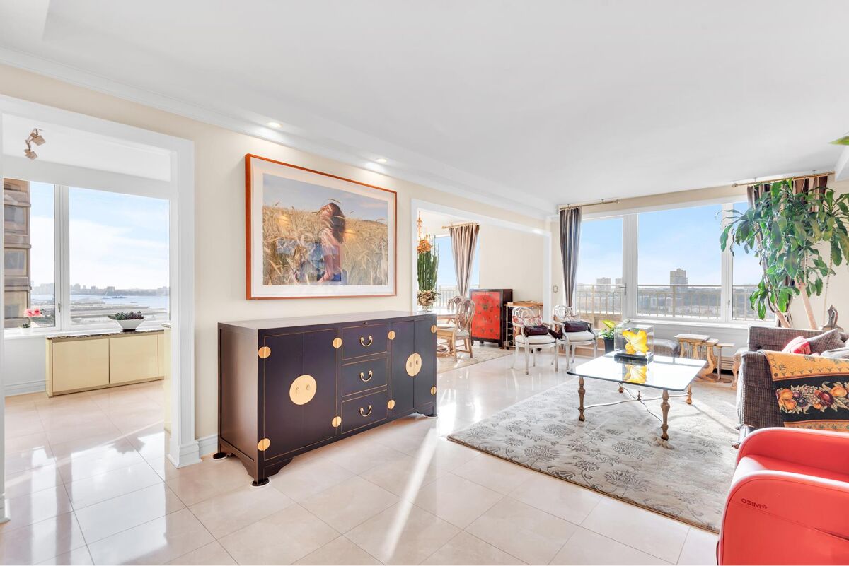 apartment to rent in Trump Place, 220 RIVERSIDE BLVD, 21G Lincoln