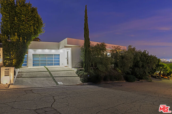 Picture of 1506 Blue Jay Way - Sunset Strip / Hollywood Hills West, California