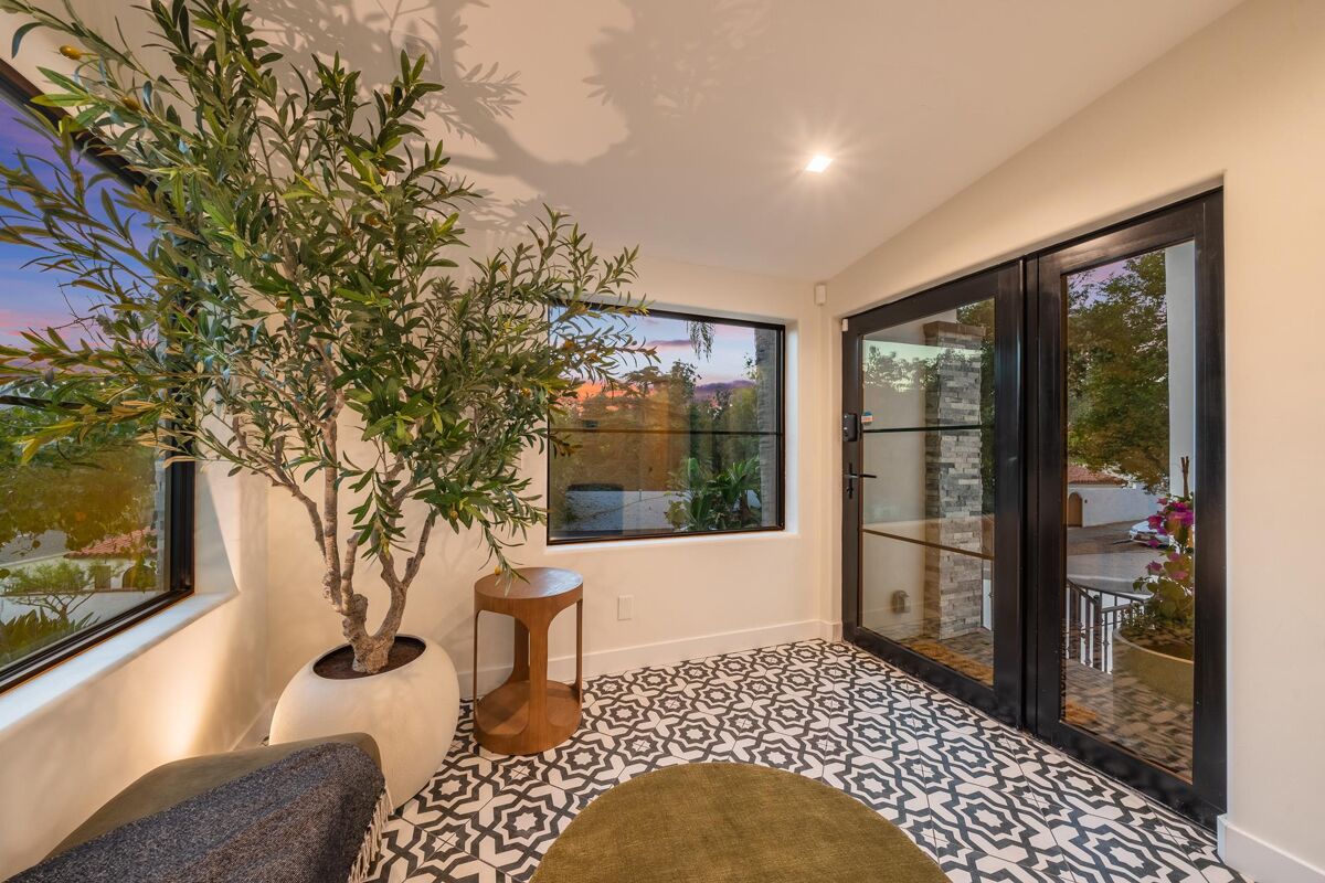 house for sale in 3236 Primera Ave Hollywood Hills East, California