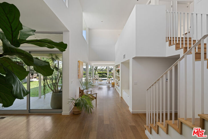 Picture of 5200 Los Caballeros Way - Los Feliz, California