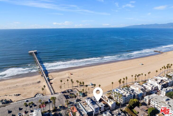 Picture of 3007 Ocean Front Walk - Venice, California