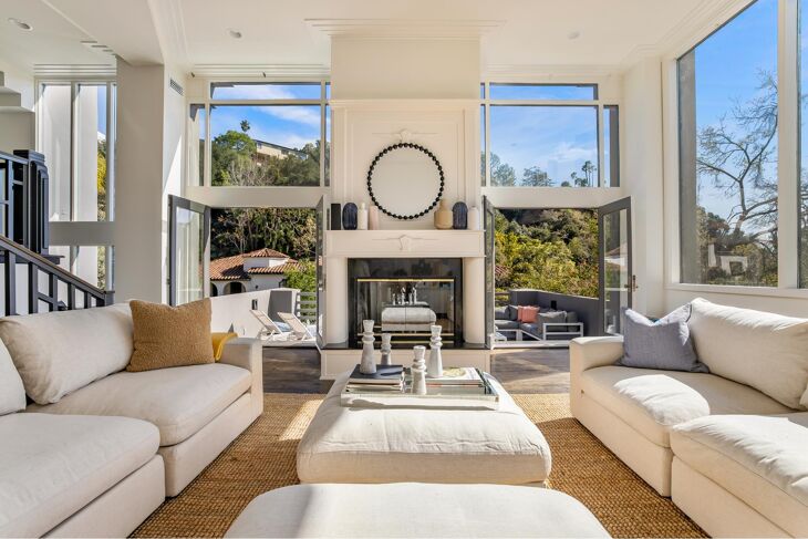 Picture of 4119 Dundee Dr - Los Feliz, California