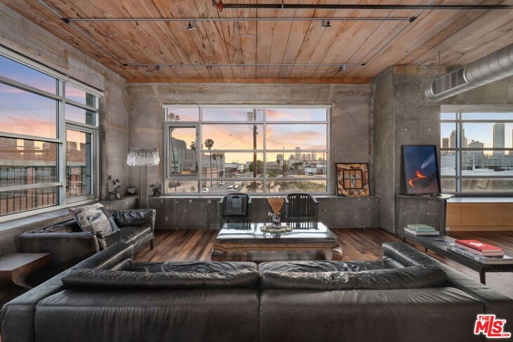 Picture of 530 S Hewitt St, 353 - Los Angeles County, California