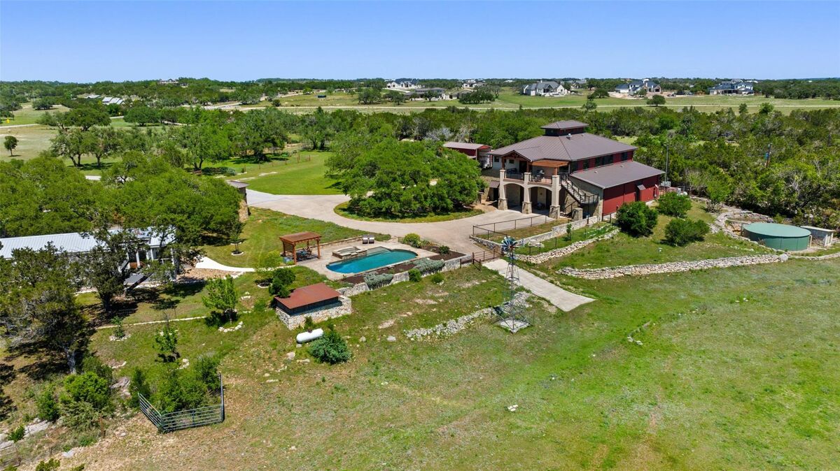 house for sale in 2401 W Fitzhugh Rd Dripping Springs, Texas