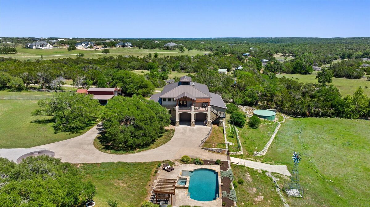 house for sale in 2401 W Fitzhugh Rd Dripping Springs, Texas