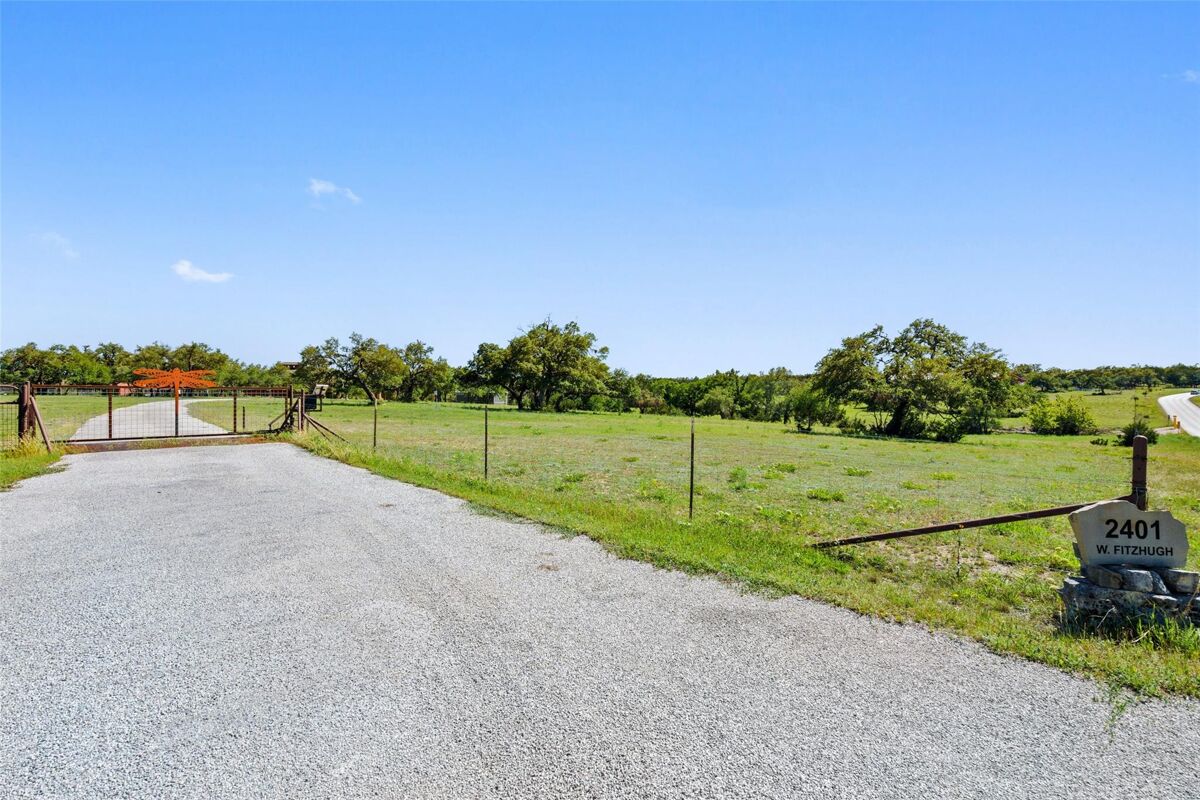 farm/estate for sale in 2401 W Fitzhugh Rd Dripping Springs, Texas