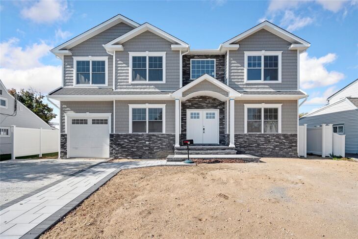 Picture of 134 Southwood Circle - Syosset, New York