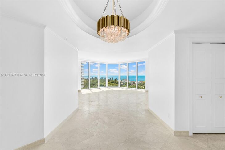 Picture of 300 S Pointe, 801 - Miami Beach, Florida