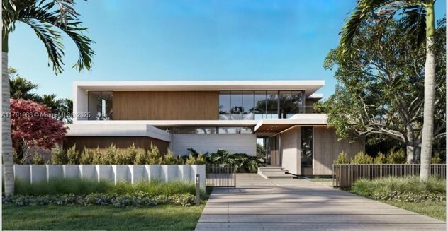 Picture of 6 bedroom house for sale.