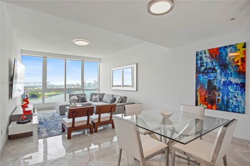 Picture of 1 bedroom condominium for sale.