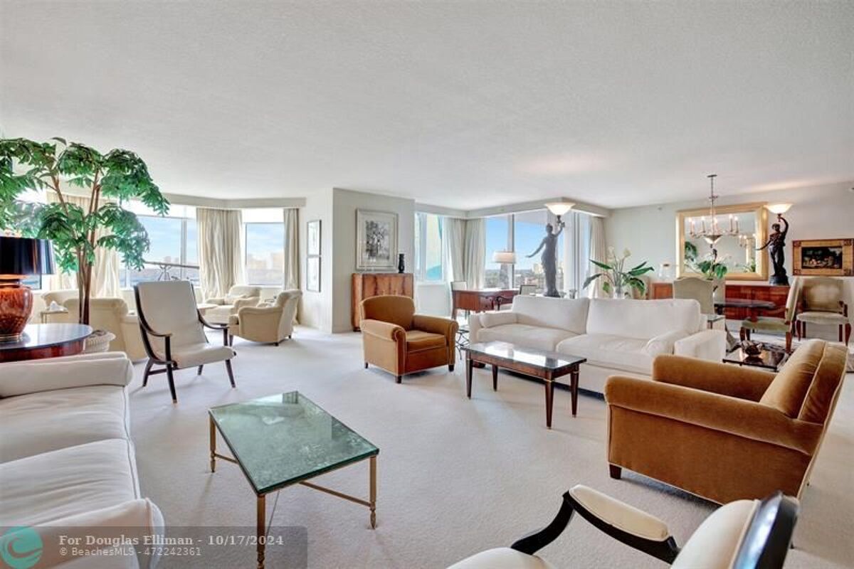 condominium for sale in 3055 Harbor Dr, 802 Fort Lauderdale, Florida