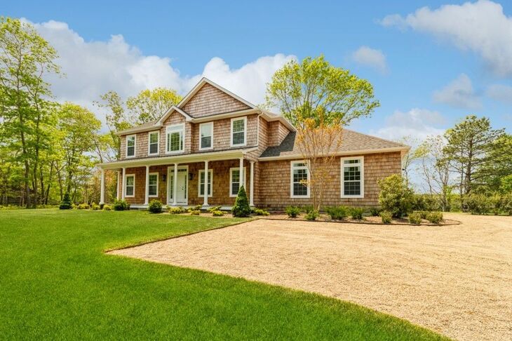 Picture of 41 Hedges Ln - Wainscott North, New York