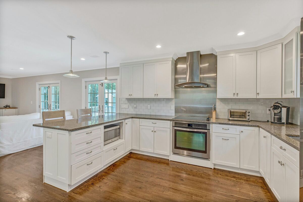 house for sale in 8 Higbee Rd Hampton Bays, New York USH383666