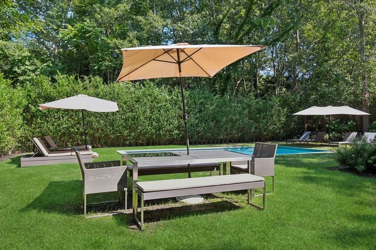 house for sale in 38 Oak Dr Sag Harbor, New York USH383735 Knight