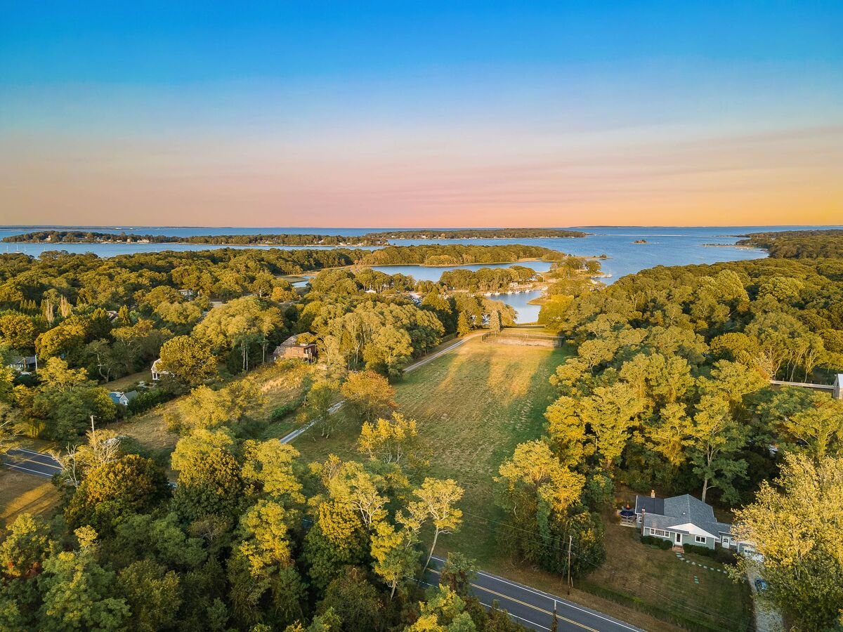 house for sale in 7 South Cartwright Rd Shelter Island, New York