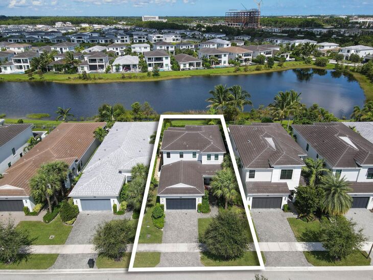 Picture of 13689 Artisan Circle - Palm Beach Gardens, Florida