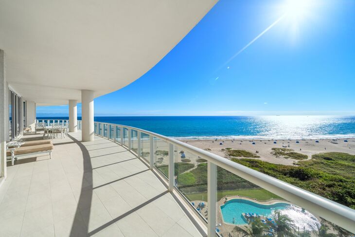 Picture of 2700 N Ocean Drive, 902a - Riviera Beach, Florida