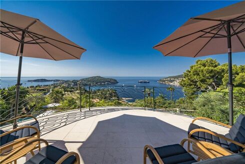 Picture of 4 bedroom villa for sale.
